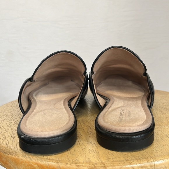 Women’s Rockport Trutech Black Size 9 Slip On Leather Shoes Mules - Picture 5 of 10